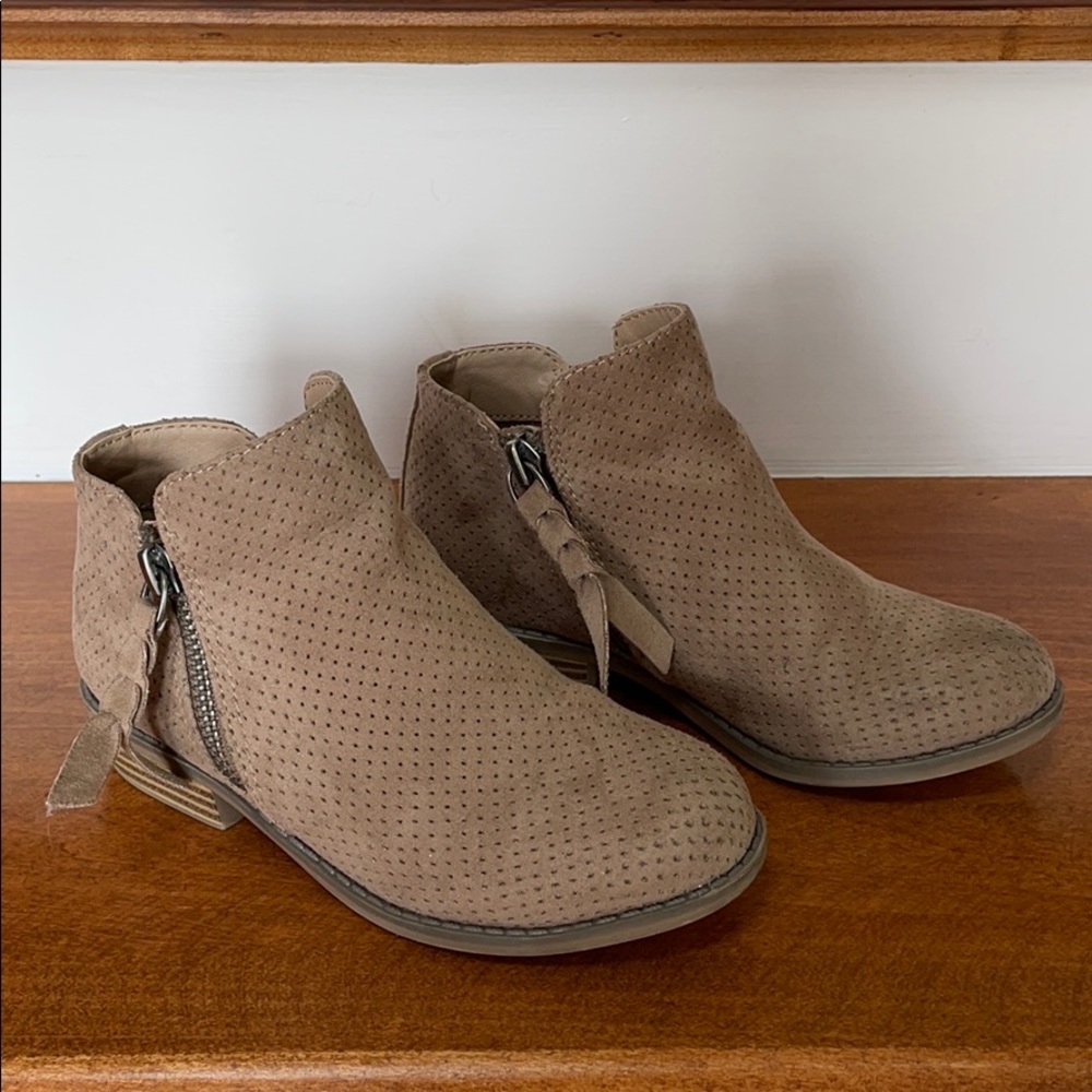 Dolce Vita Suede Booties - Size 11 child